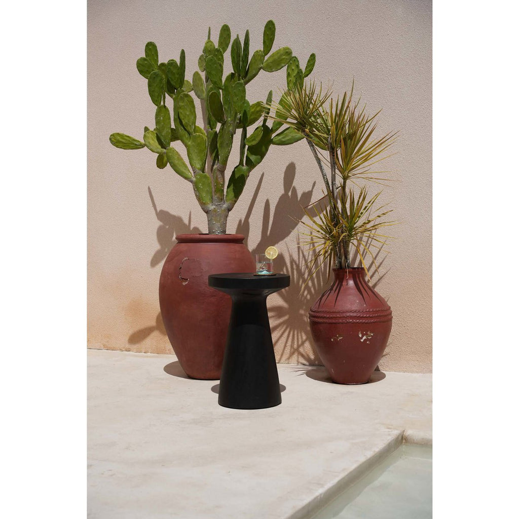 Table d’appoint en bois de suar Fidji – Noir | Bazar Bizar