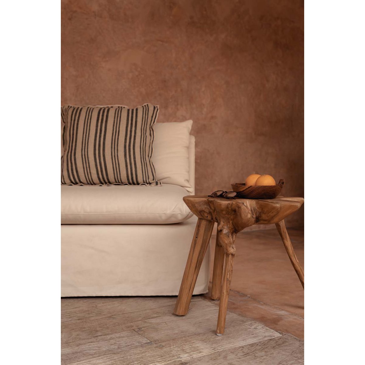 Table d’appoint en racine de teck Rooty – Naturel | Bazar Bizar