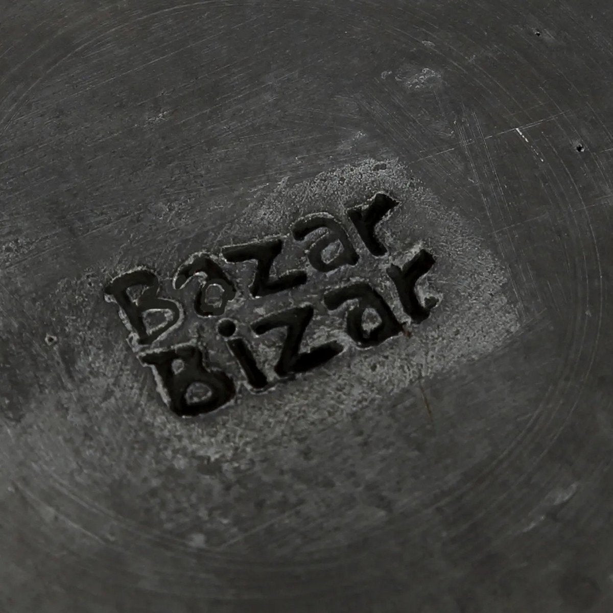 Pot en terre cuite Burned – Noir | Bazar Bizar