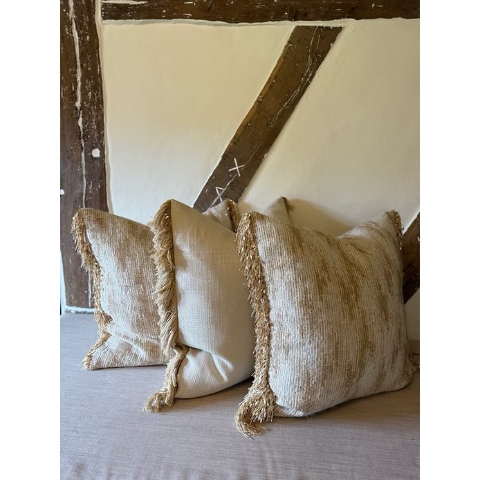 Coussin décoratif fait main Ally 60x60