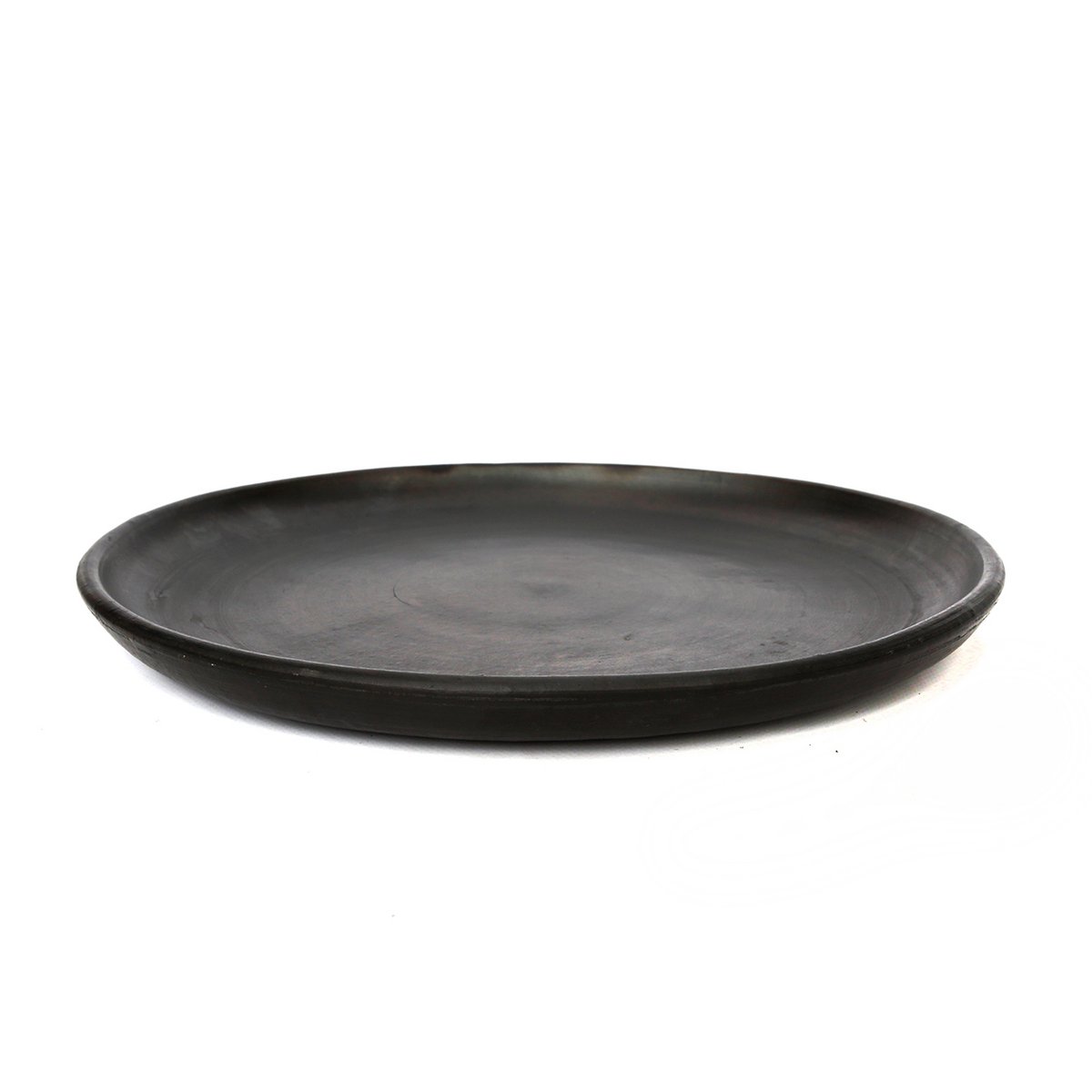 Assiette en terre cuite brûlée Burned Classic – Noir – L | Bazar Bizar