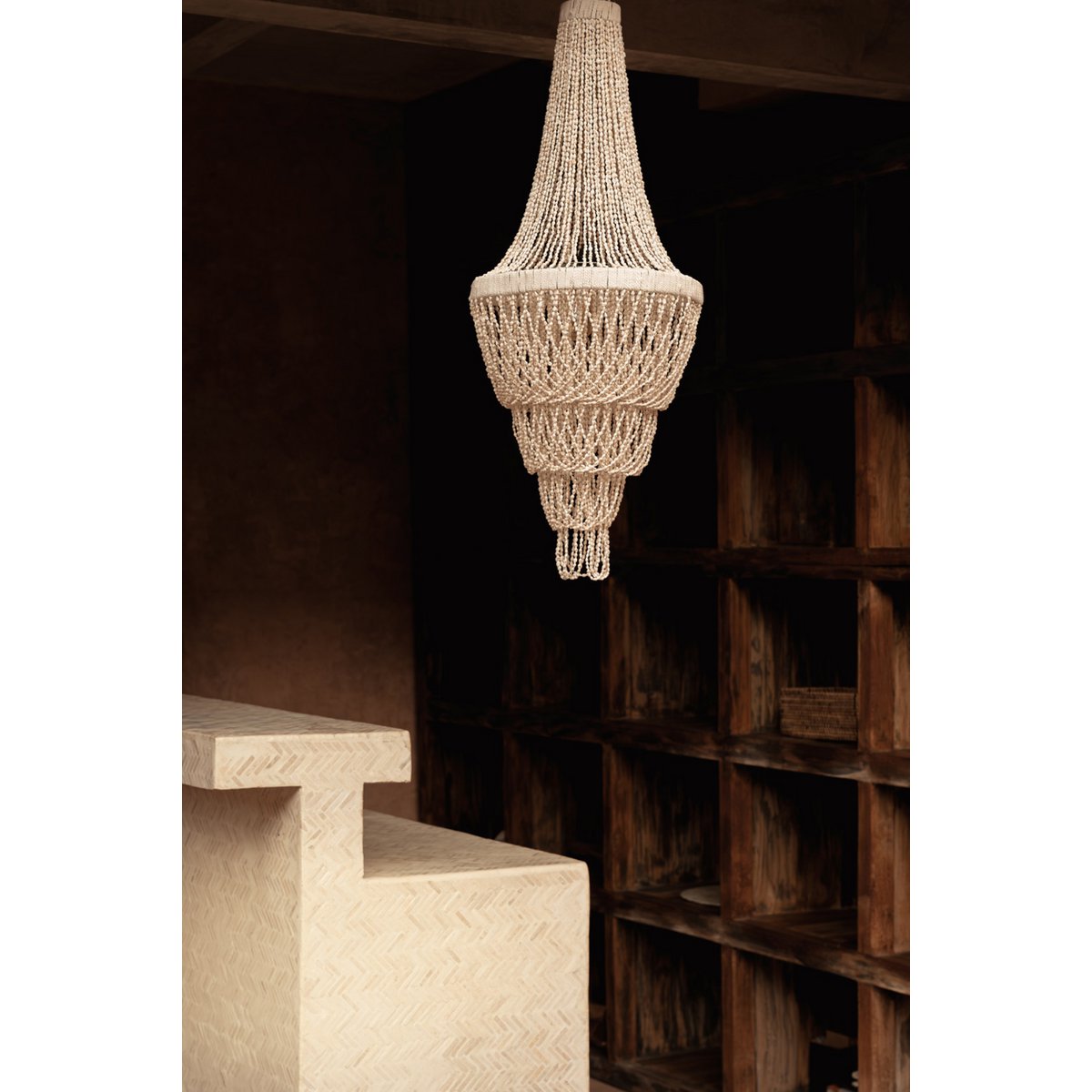 Lustre en coquillages Ocean Tower – Naturel – L | Bazar Bizar