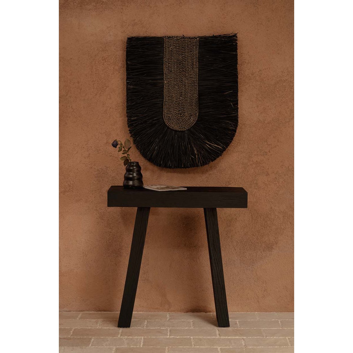 Console en teck massif Stance – Noir | Bazar Bizar
