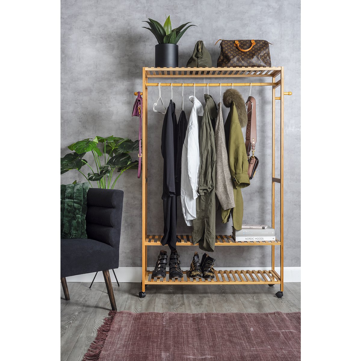 Porte-vêtements en bambou