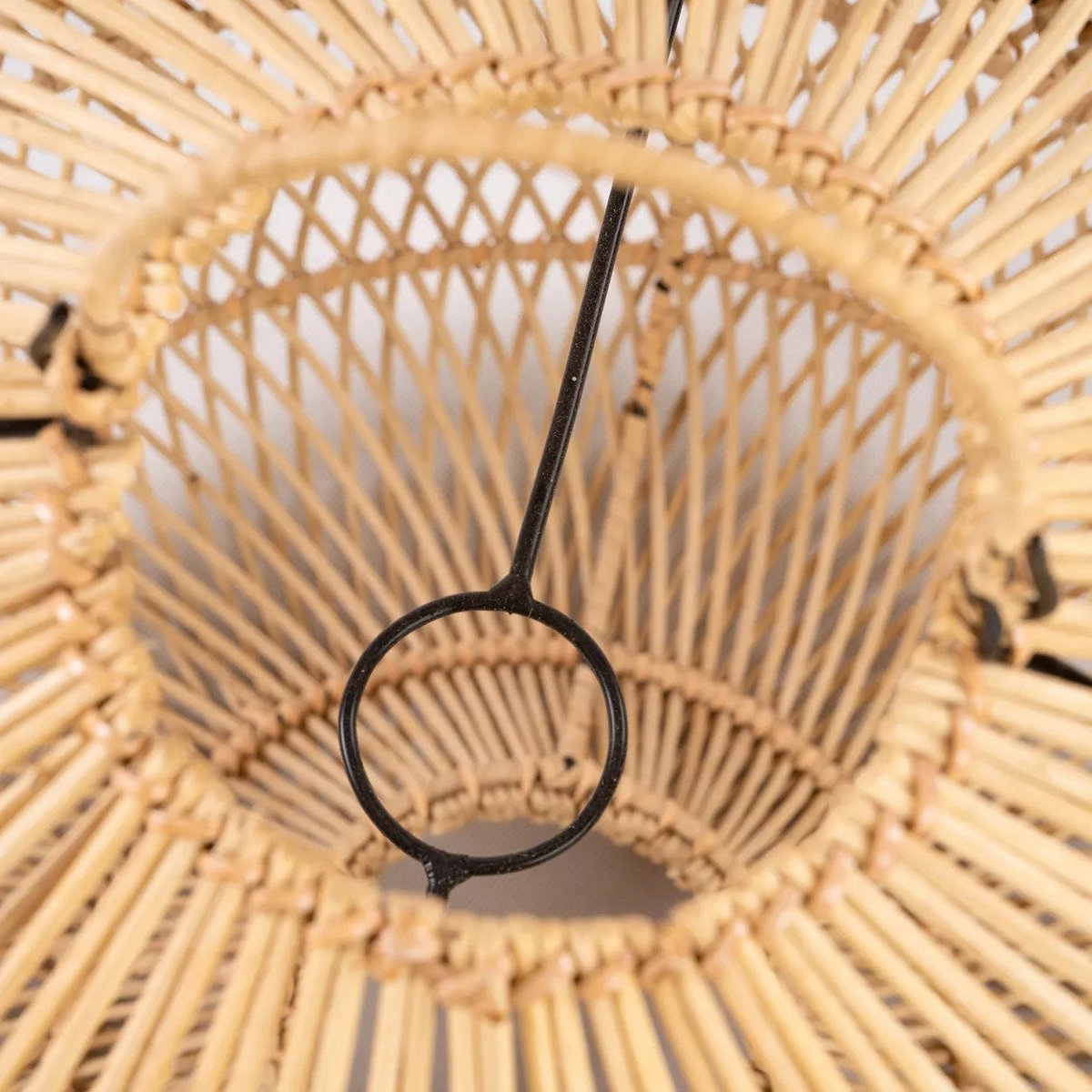 Suspension en rotin Batu Bolong – Naturel – L | Bazar Bizar