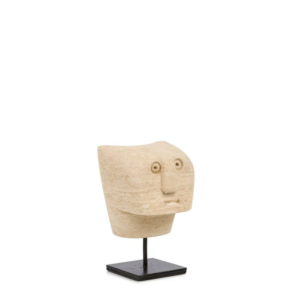 Statue Sumba en grès sur support – 13 cm