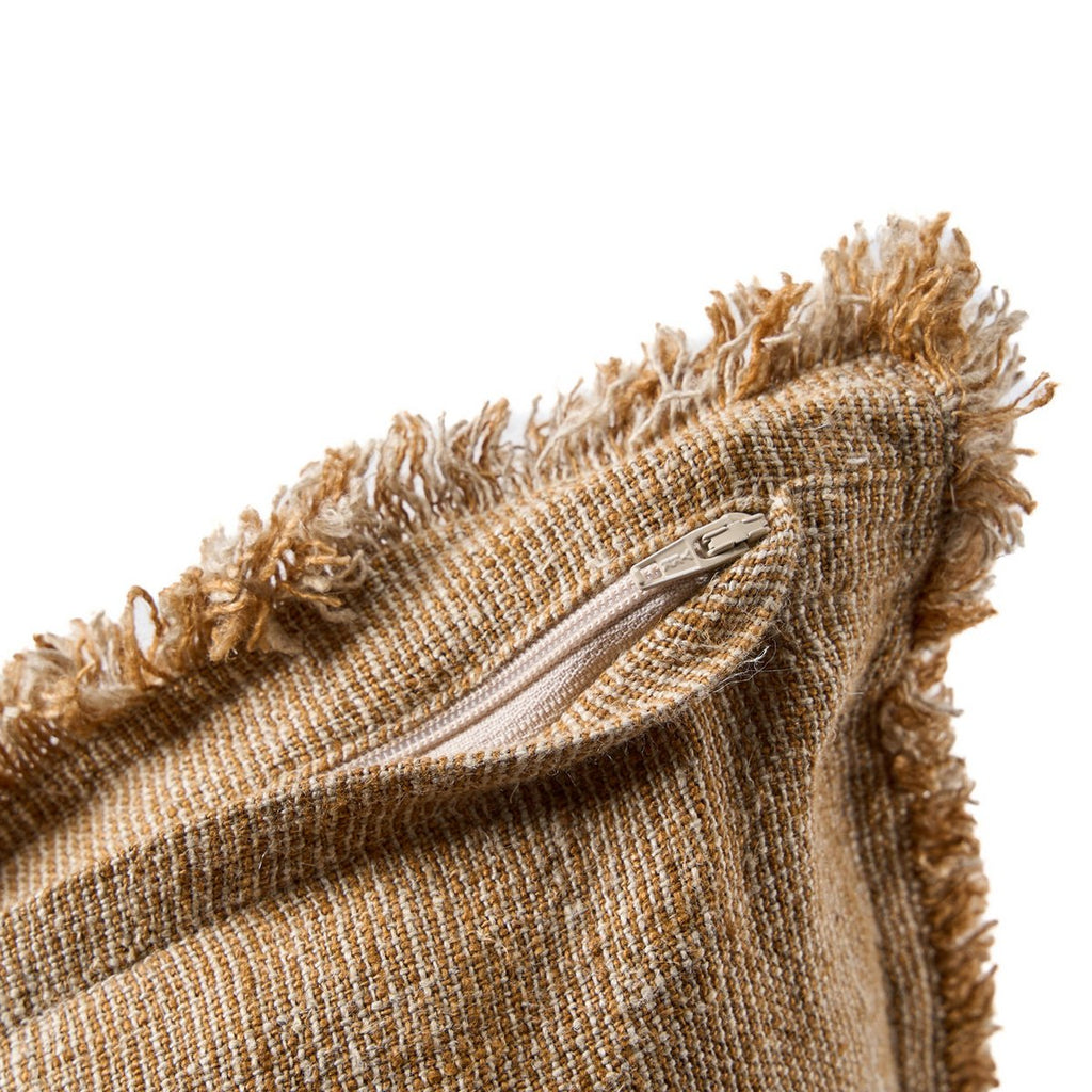 Housse de coussin en lin à franges Sahara – Marron Naturel – 50×50cm | Bazar Bizar