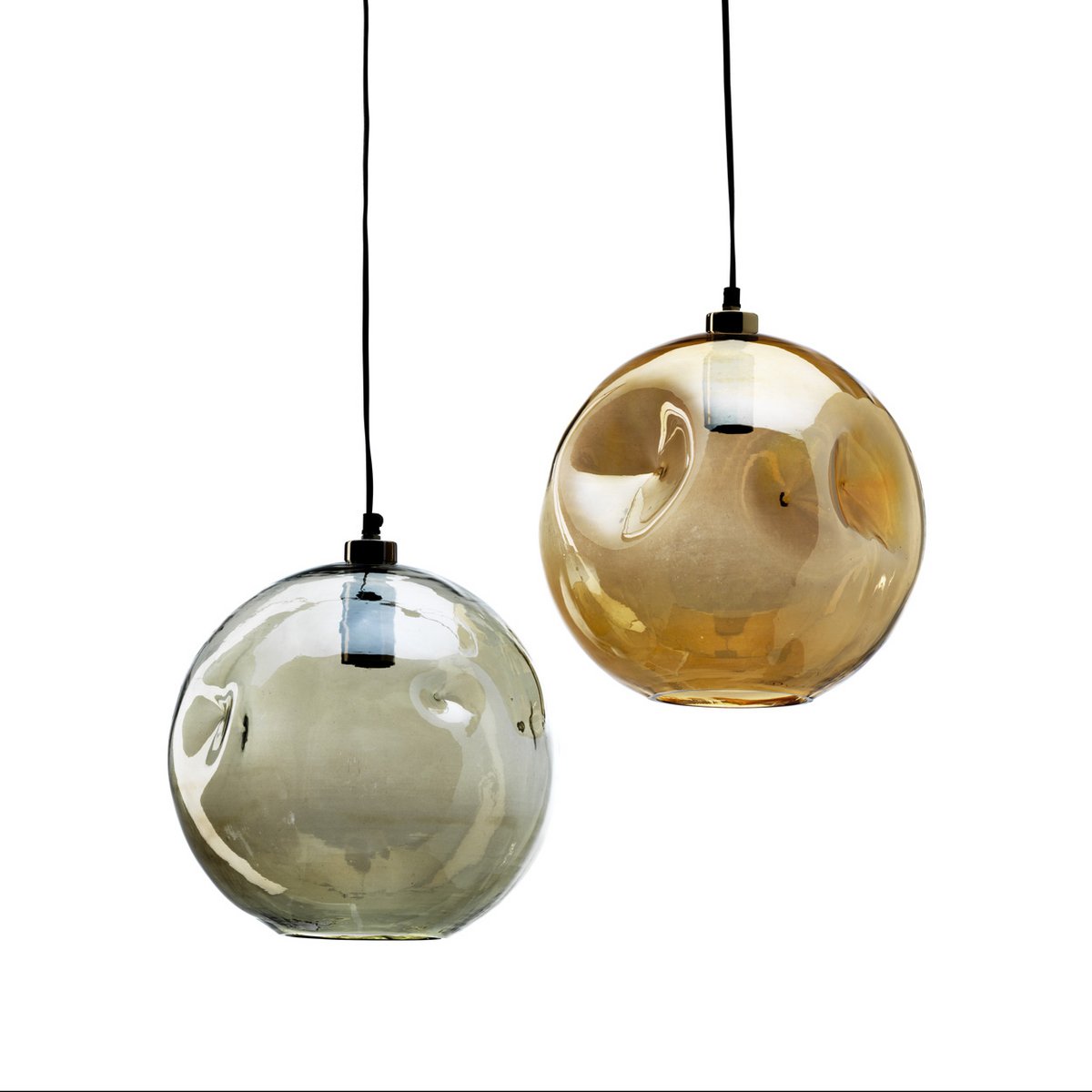 Suspension en verre recyclé Bubbella – Vert Pâle | Bazar Bizar