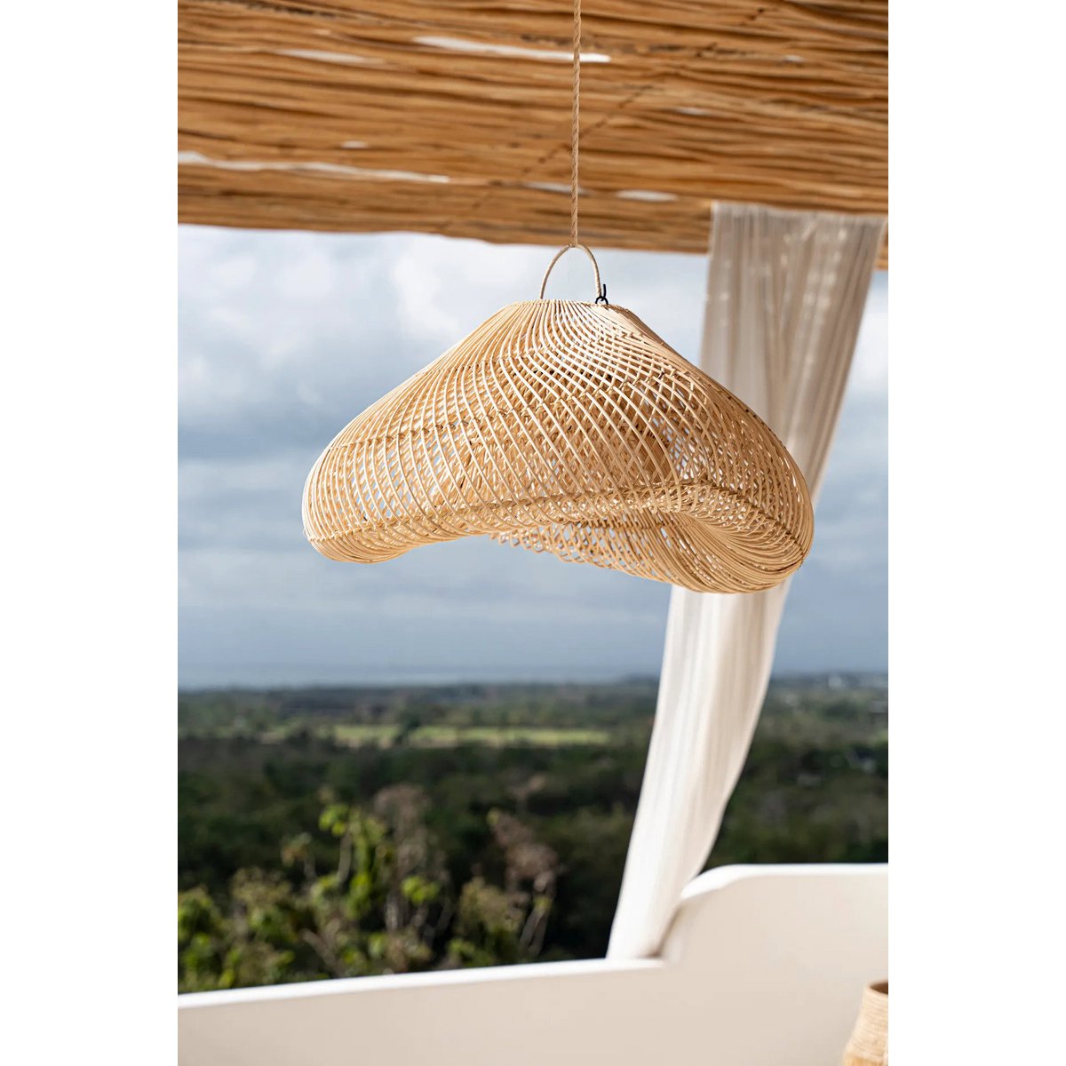 Suspension en rotin The Cloud – Naturel – M | Bazar Bizar