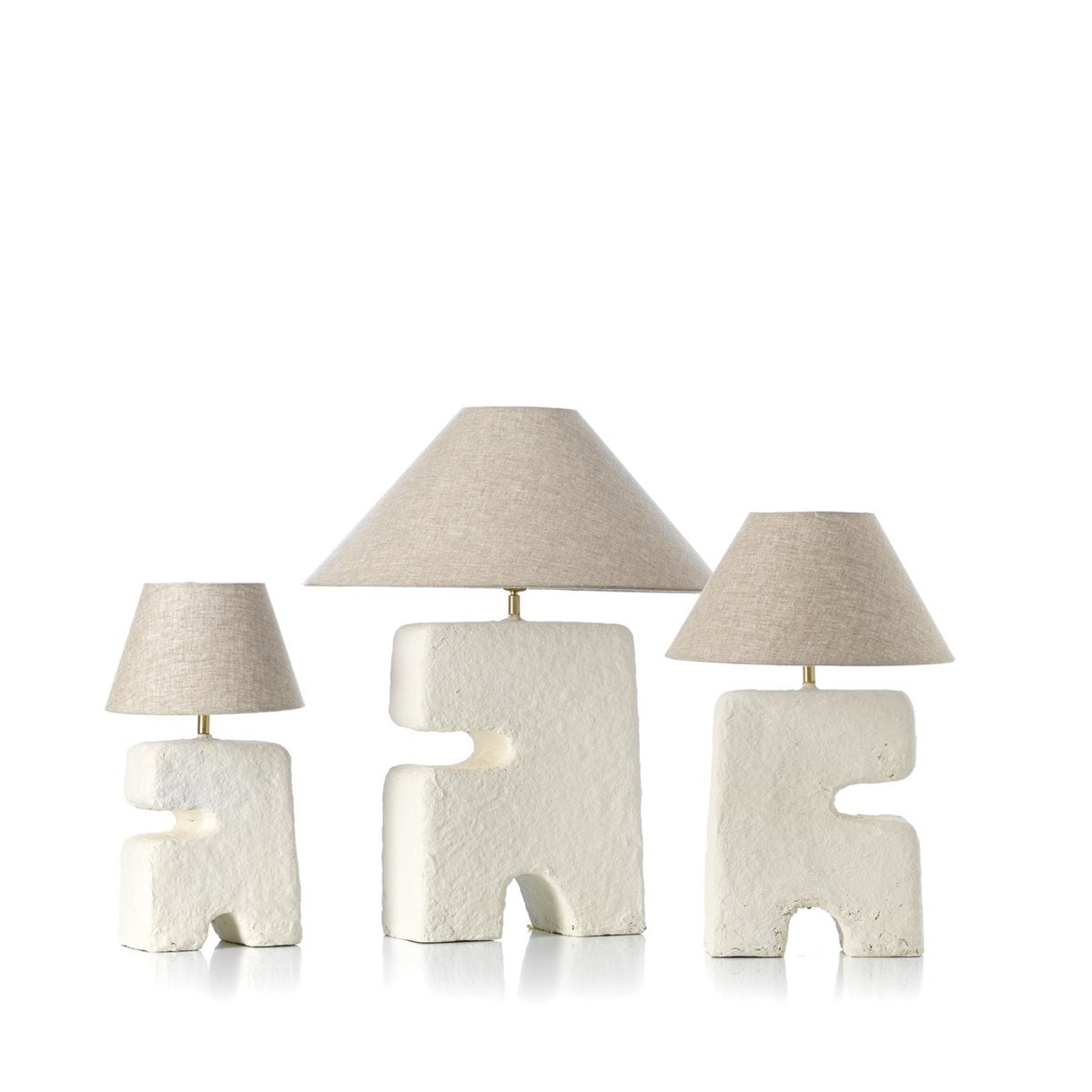 Lampe de table en papier mâché L’Objet – Blanc – M | Bazar Bizar