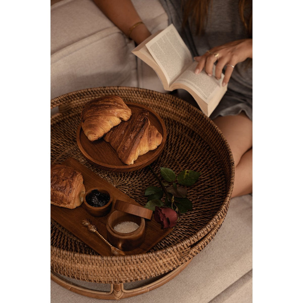Le plat à gâteau aux racines de teck - M