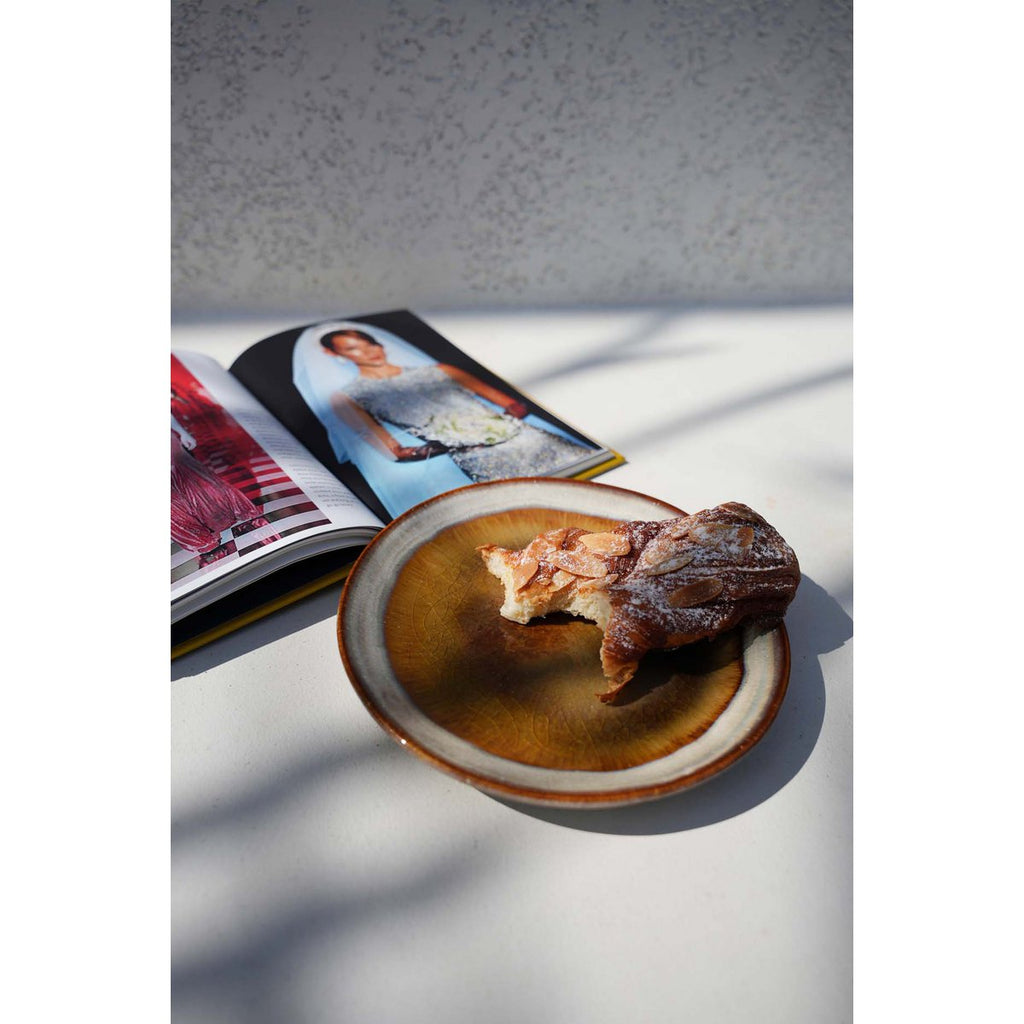 Assiette apéritif en grès Comporta – Glaçure Craquellée | Bazar Bizar