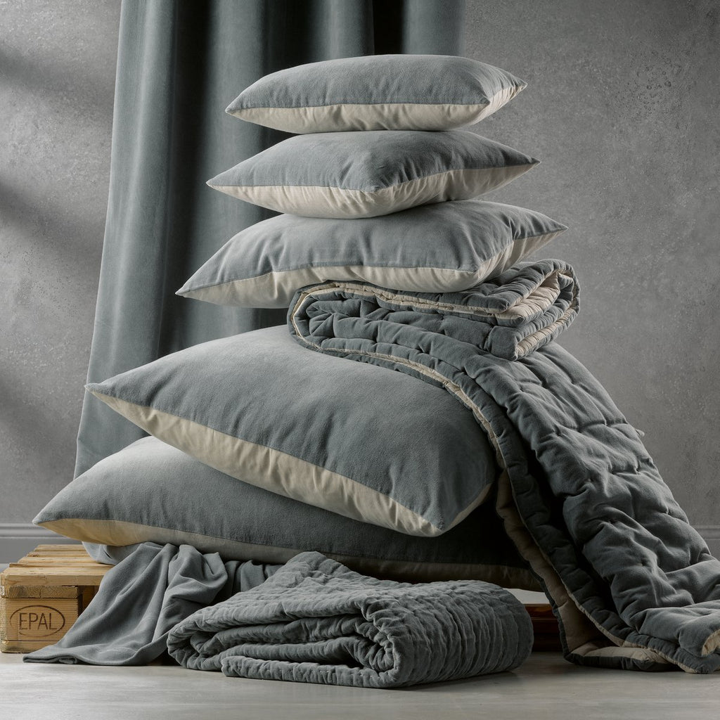 Coussin uni Elise Vert de Gris 40 x 65