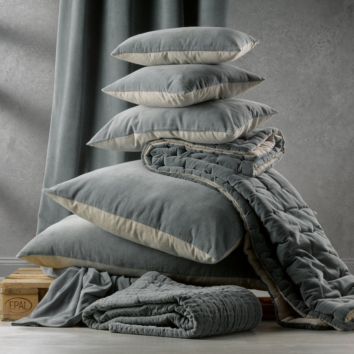 Coussin uni Elise Vert de Gris 40 x 65