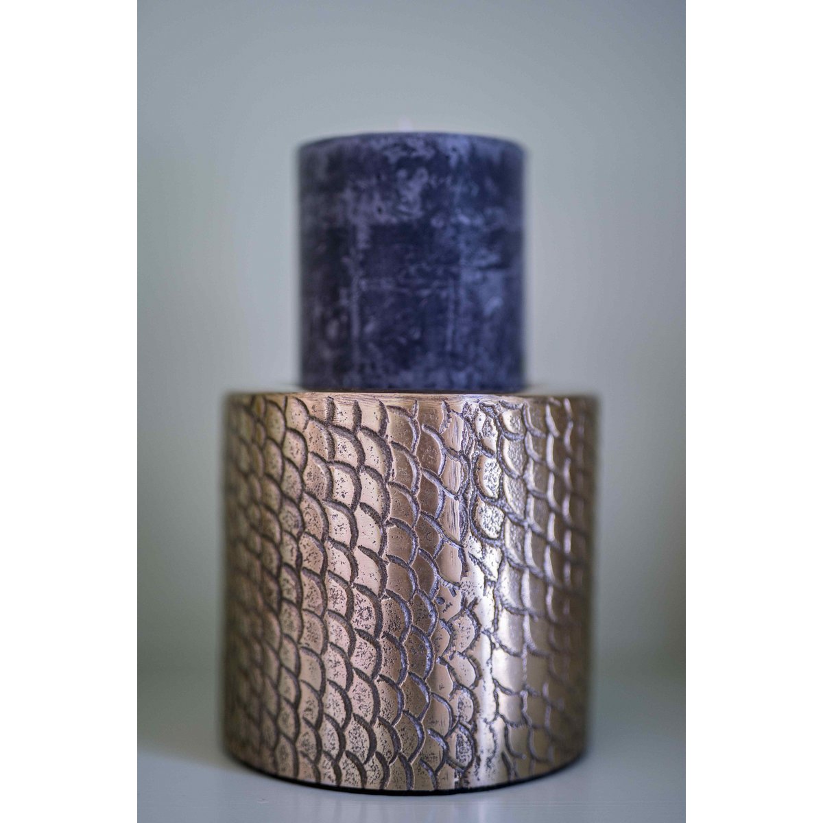 Bougeoir en aluminium Croco – Doré – M | Bazar Bizar