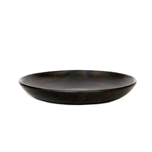 Assiette en terre cuite brûlée Burned Classic – Noir – M | Bazar Bizar