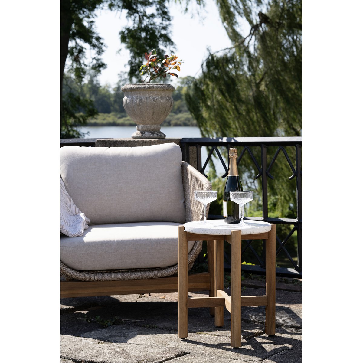 Table d'Appoint Terracina - Naturel/Blanc, Acacia/Terrazzo, ø37x46 cm