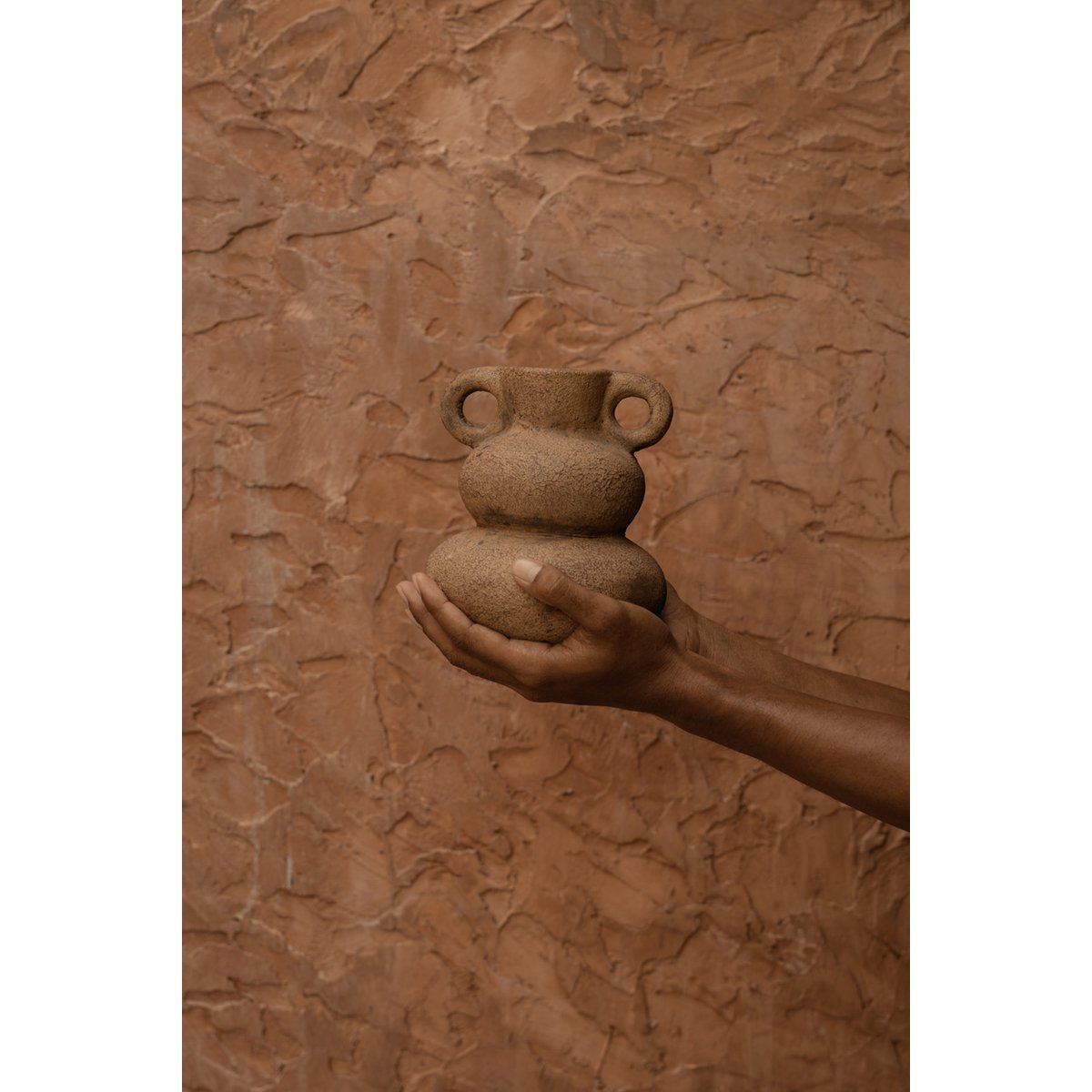 Vase Earthen Balance sable en terre cuite 18 cm
