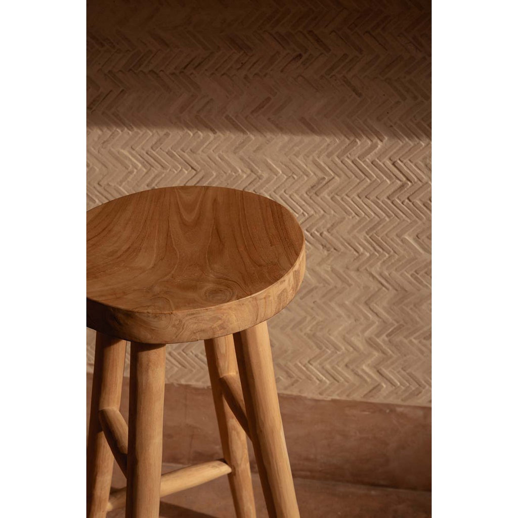 Tabouret de bar en bois de teck Kedut – Naturel – 75cm | Bazar Bizar
