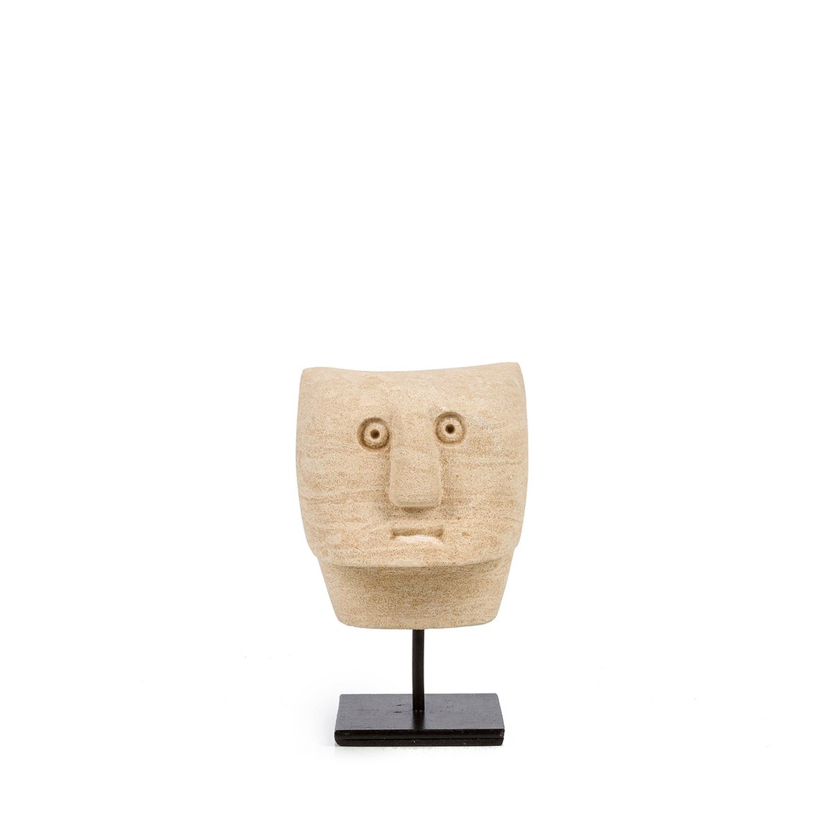 Statue Sumba en grès sur support – 13 cm