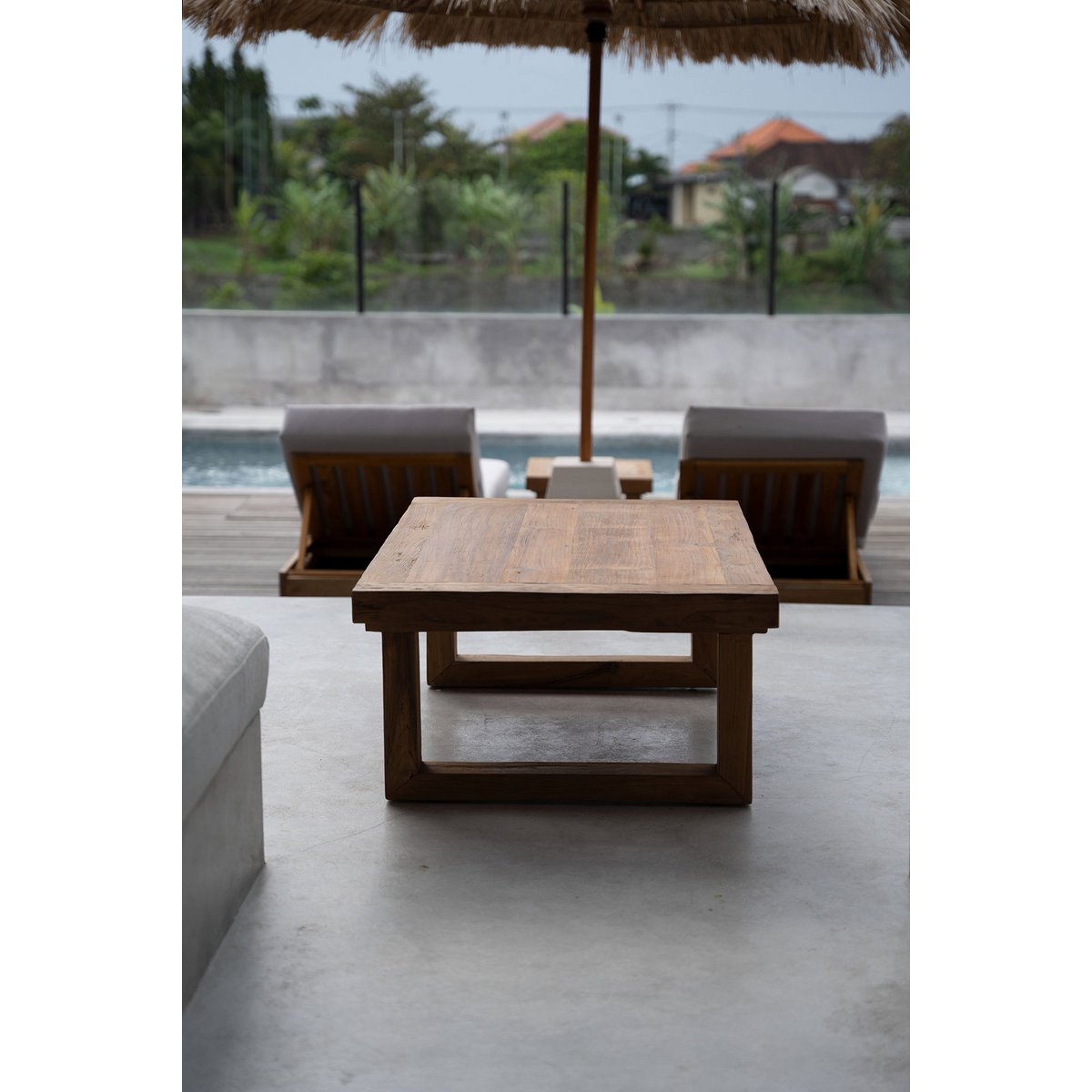 Table basse en teck récupéré – Naturel – 110×70cm | Bazar Bizar