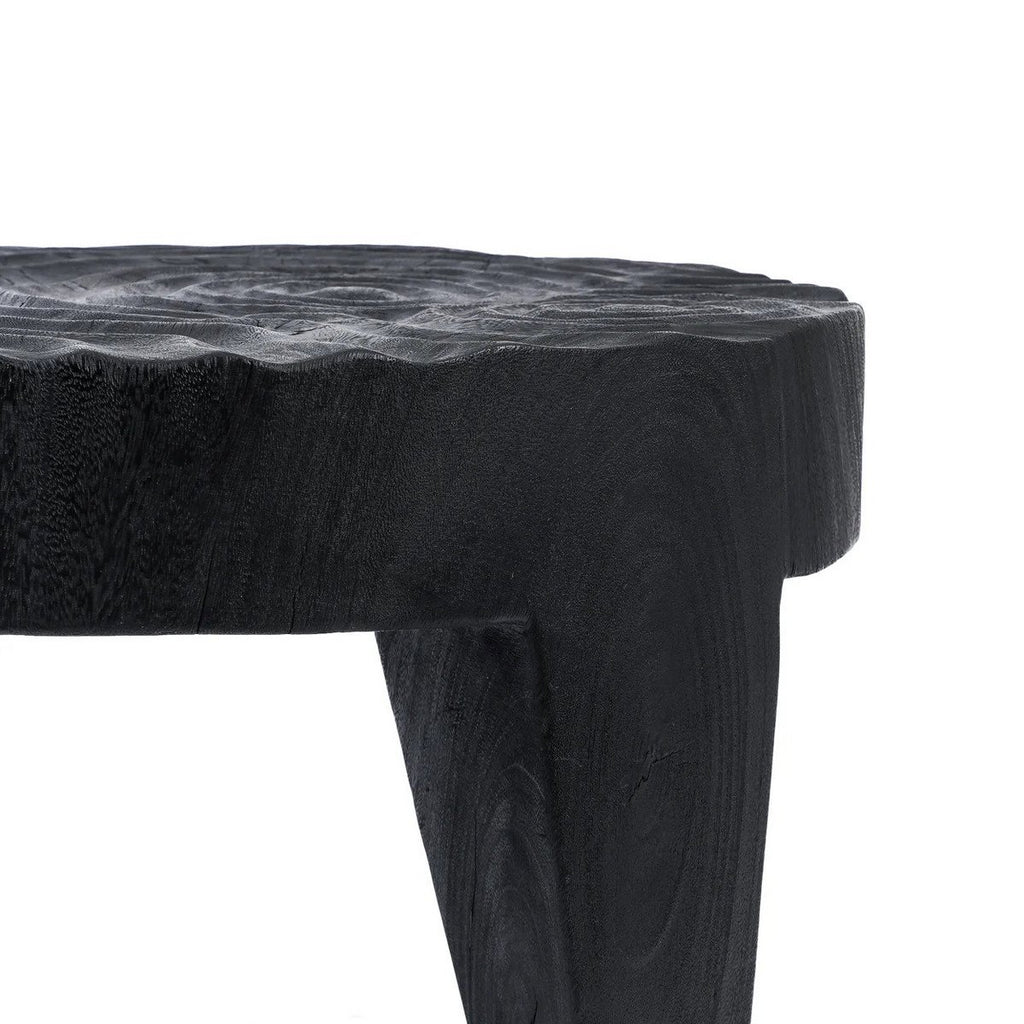 Table basse sculpturale en bois de suar Madero – Noir | Bazar Bizar