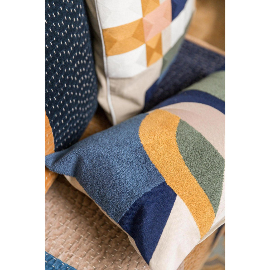 Coussin brodé Hivana Cobalt 30 x 50