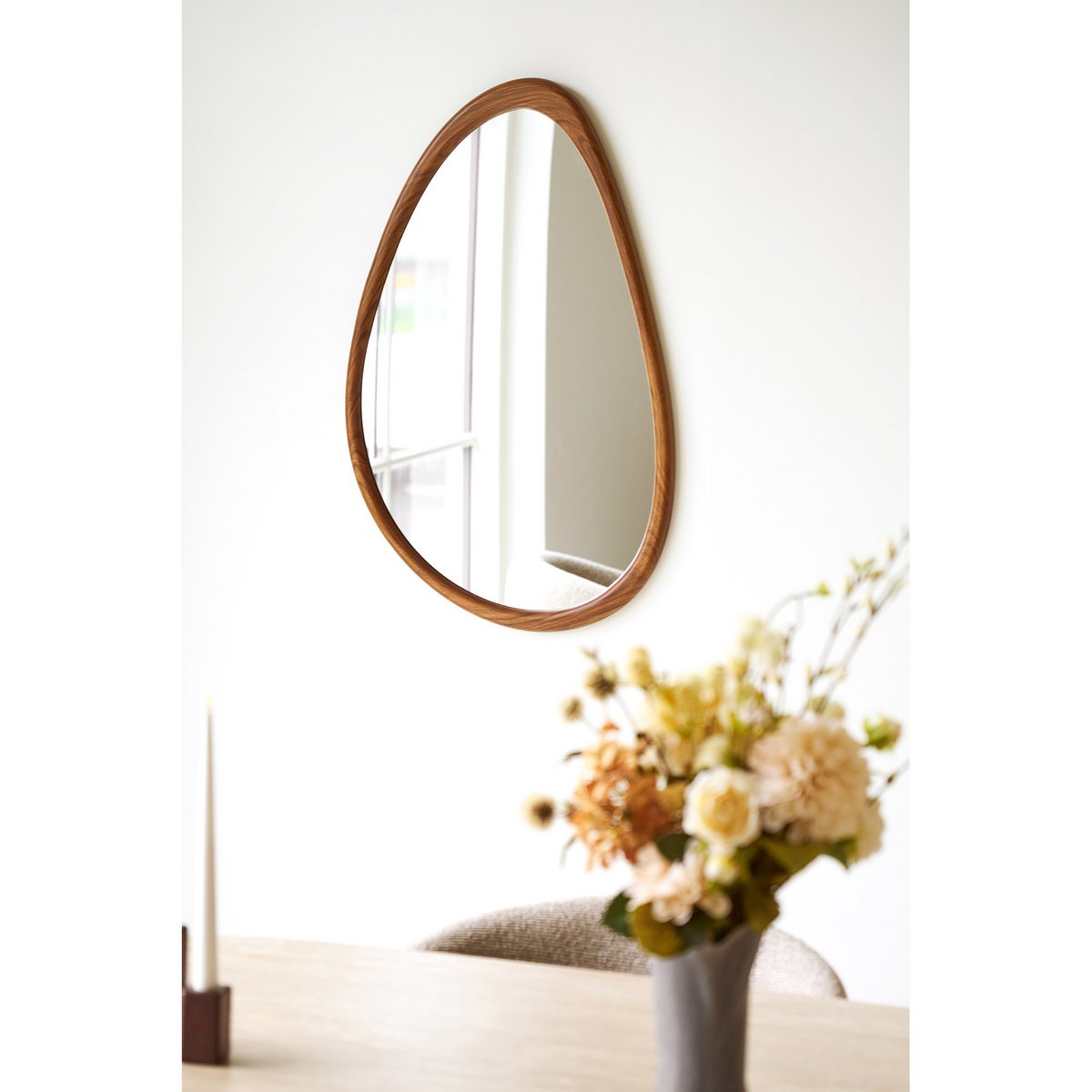 Miroir Luxon forme organique aspect bois 50 × 80 cm