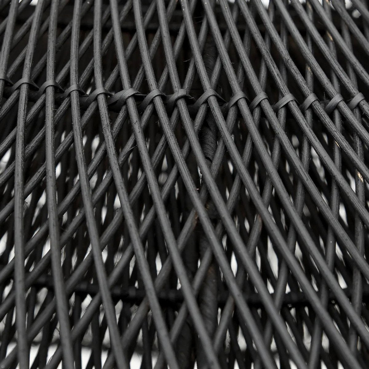 Suspension en rotin The Cloud – Noir – XXL | Bazar Bizar