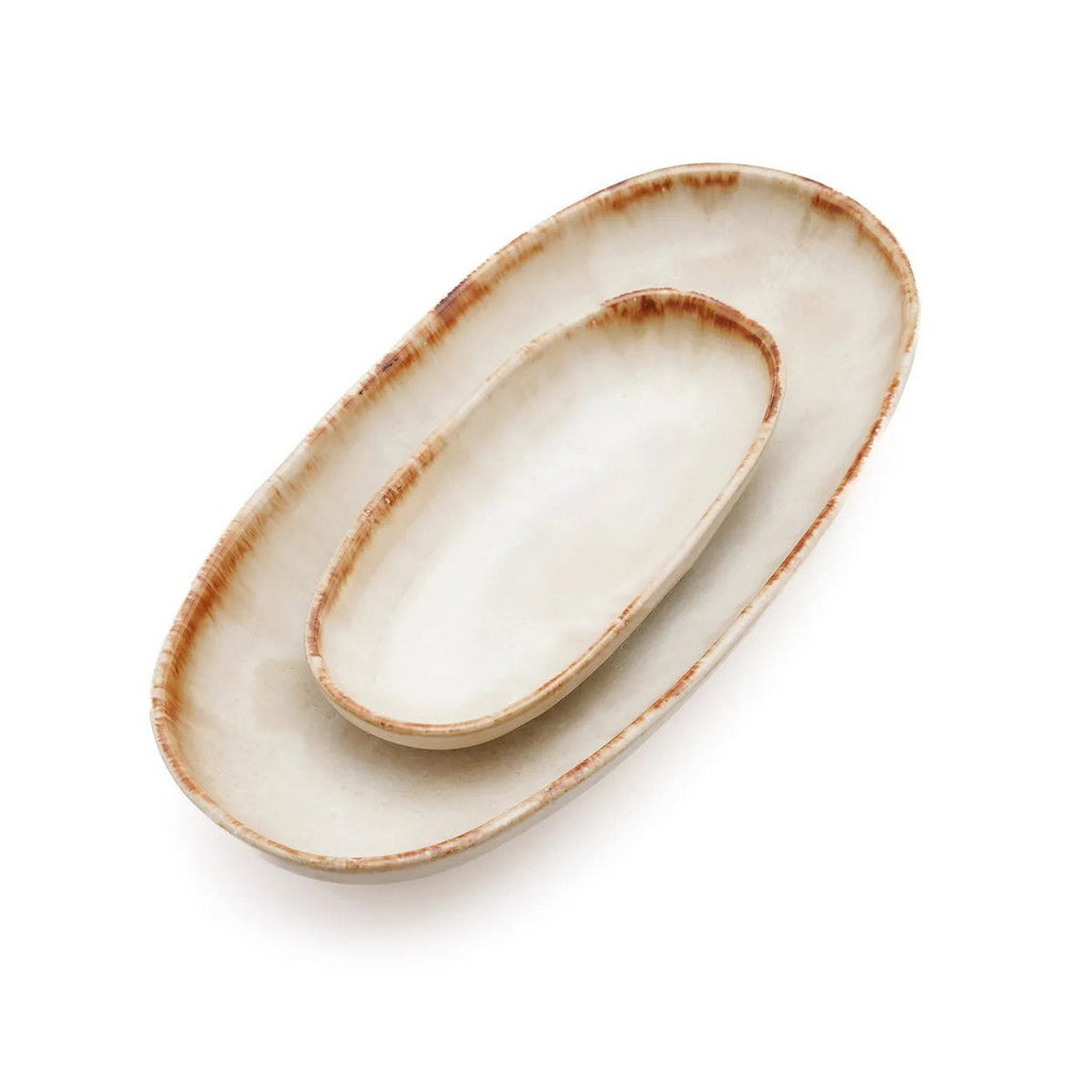 Assiette ovale en grès Cascais – Blanc Nacré Bord Ambré – S | Bazar Bizar