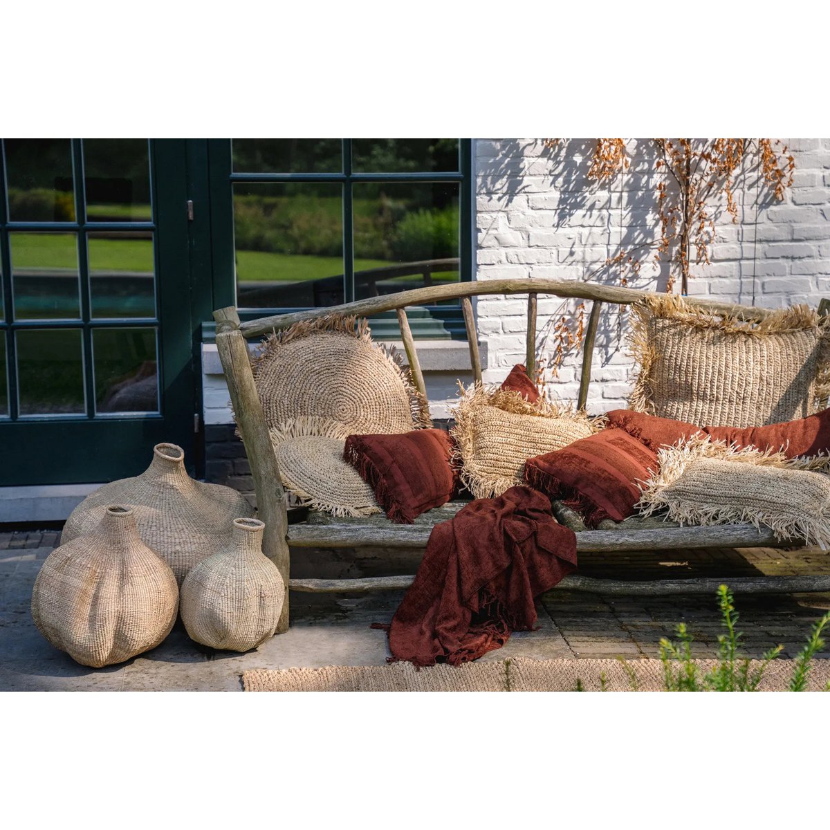 Housse de coussin longue Oh My Gee – Velours Bordeaux – 35×100cm | Bazar Bizar