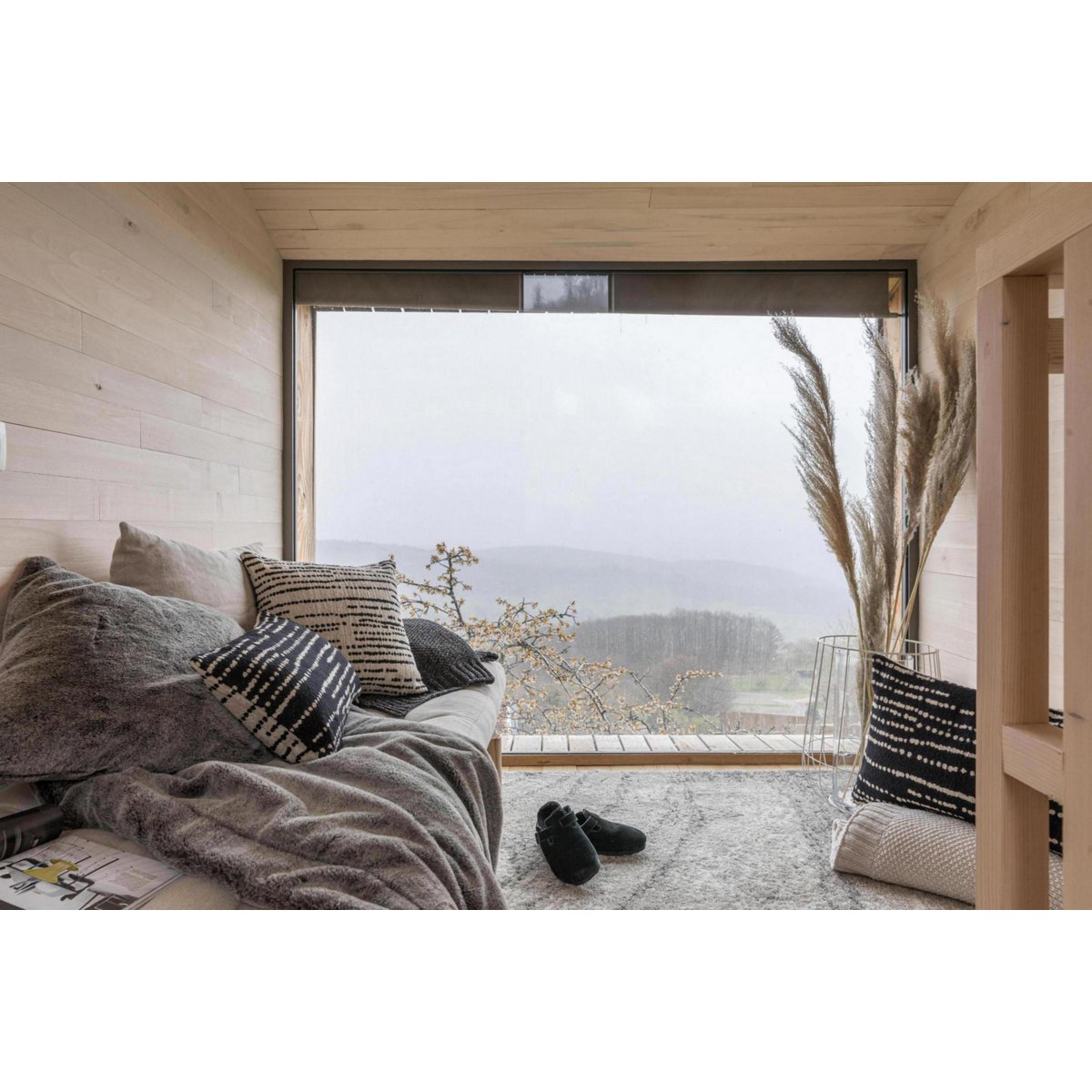 Plaid Kinta Cacao en polyester doux 130 × 160 cm