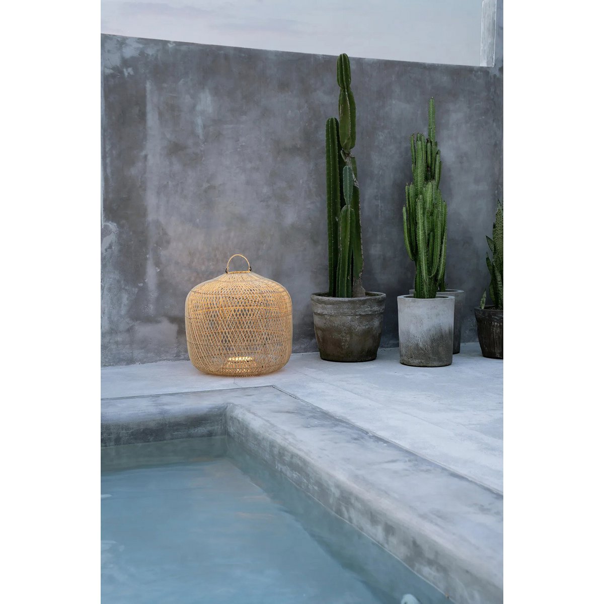 Suspension en rotin Batu Bolong – Naturel – L | Bazar Bizar