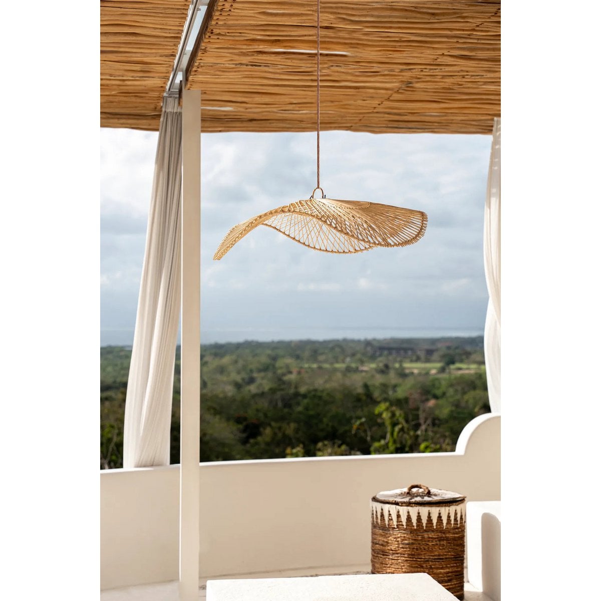 Suspension en rotin Chapeau – Naturel – L | Bazar Bizar