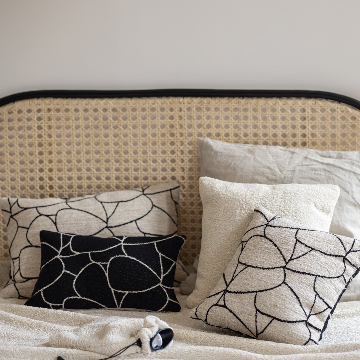 Coussin Dany Blanc/Noir 40 x 65