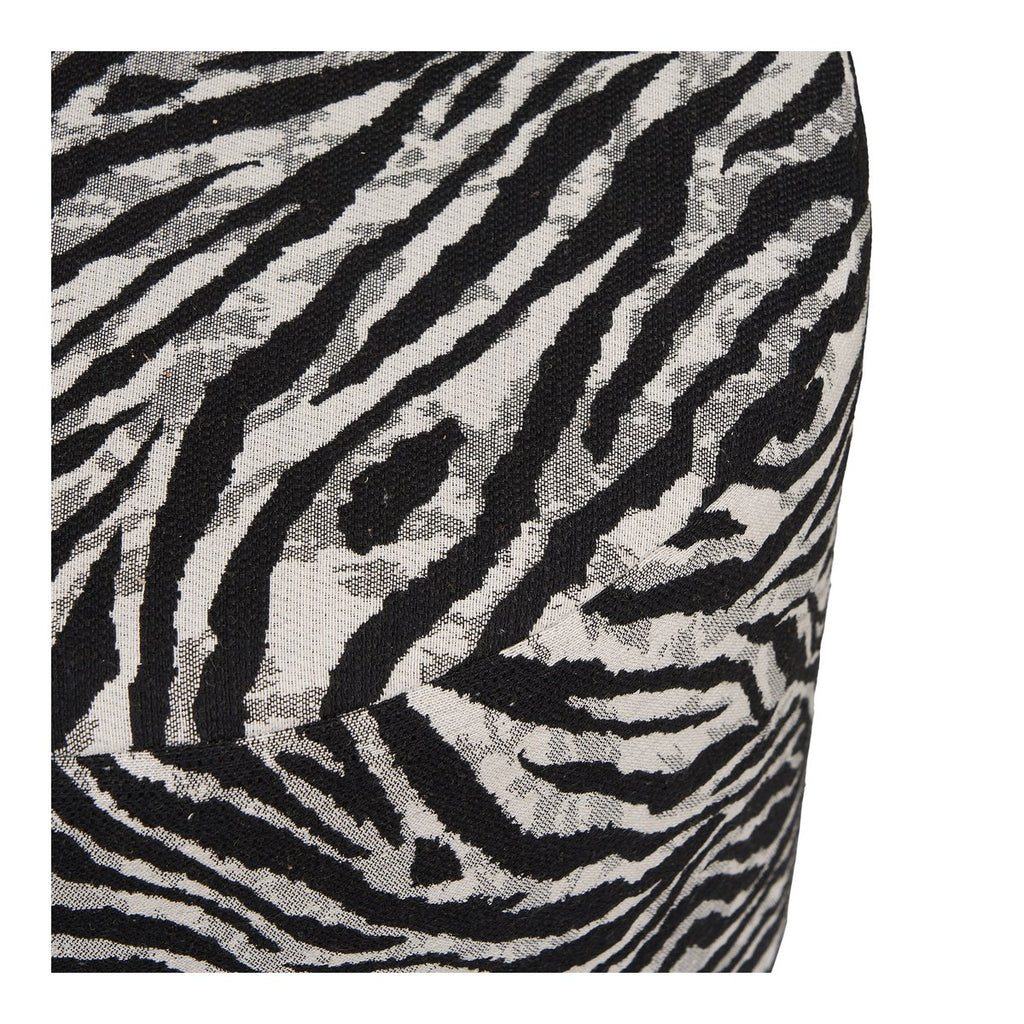 Pouf Kimberley en jacquard noir et blanc – Ø 40 × 40 cm