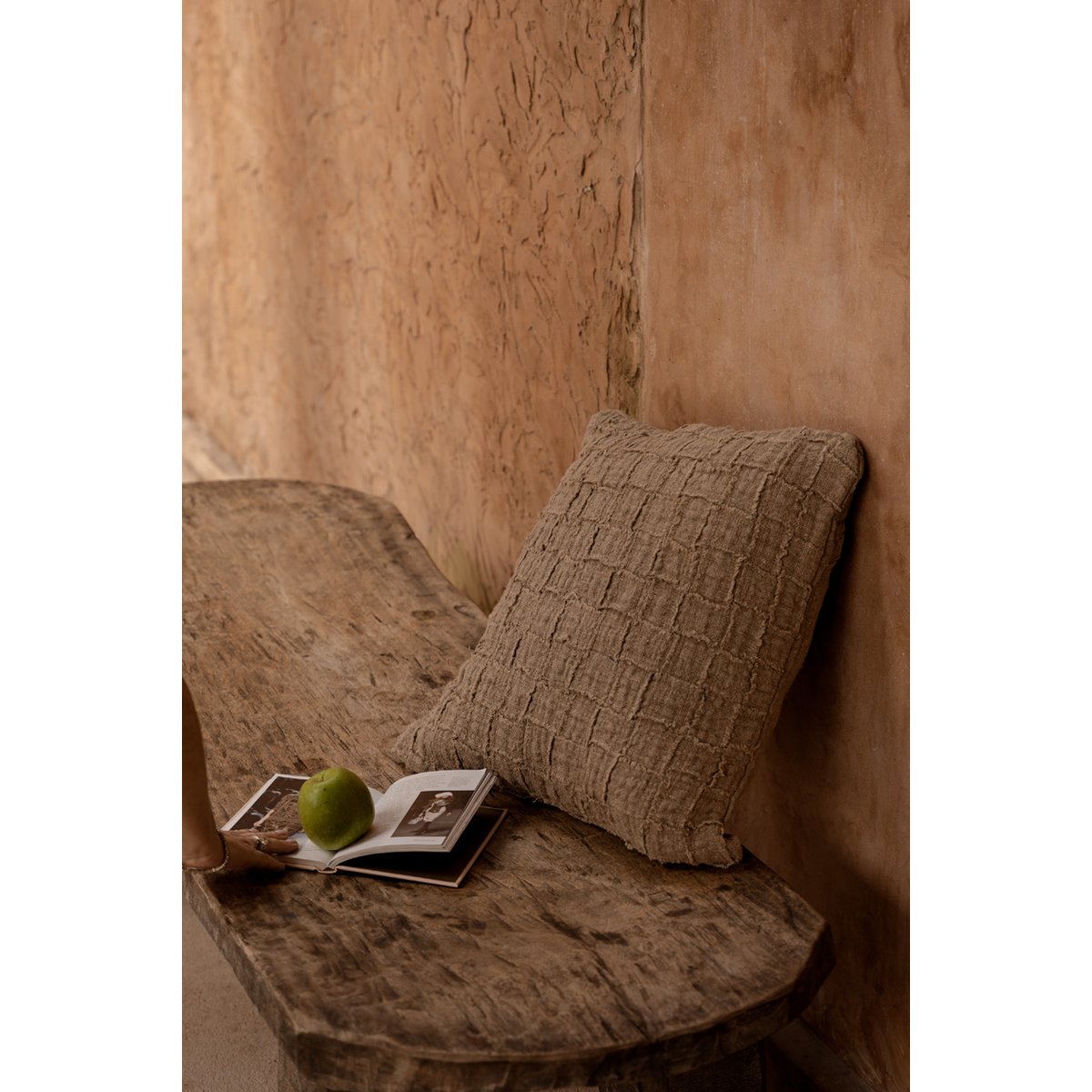 Housse de coussin en lin motif damier – Naturel – 50×50cm | Bazar Bizar