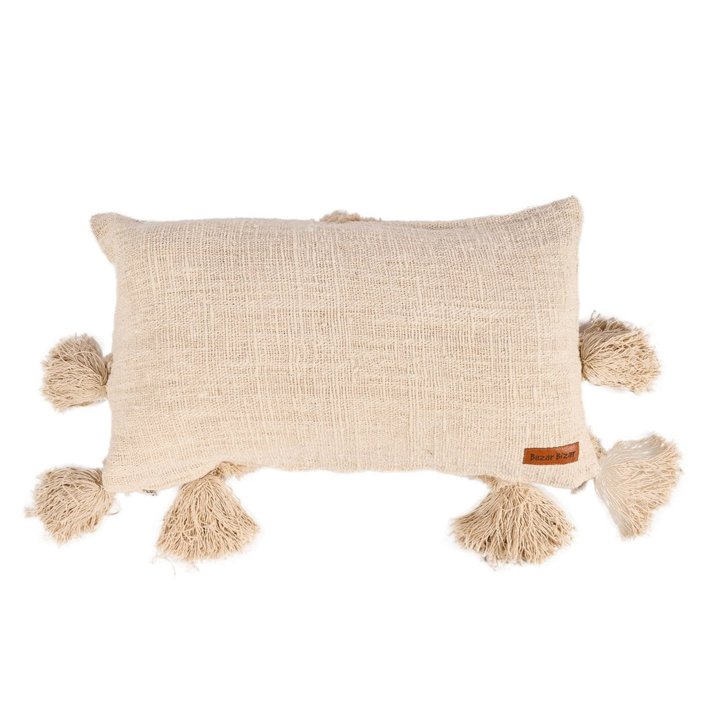 Housse de coussin à pompons Nomad – Crème – 35×60cm | Bazar Bizar
