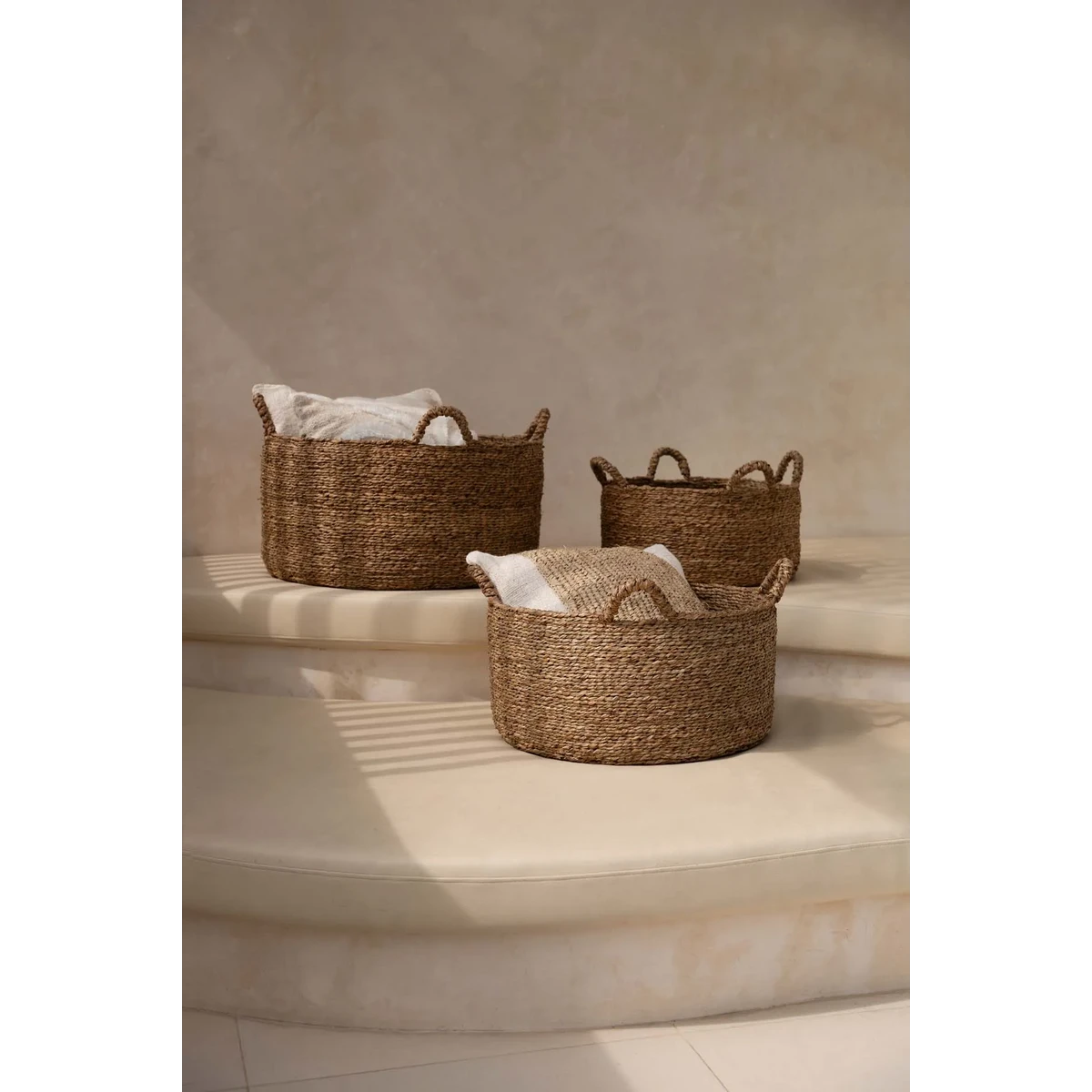 Panier de rangement en jonc de mer Quatre Mains – Naturel – L | Bazar Bizar