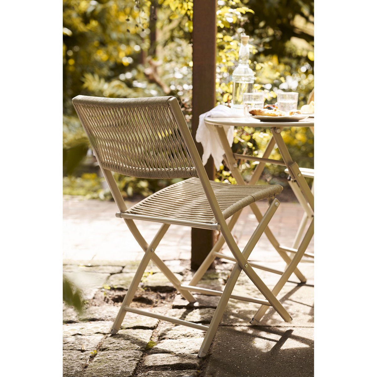 Ensemble bistro Arcas – Taupe (2 chaises + 1 table)