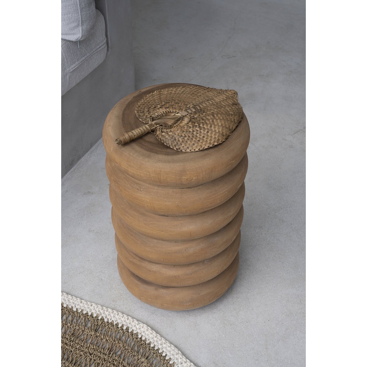 Tabouret Umiko en bois naturel – 45 cm