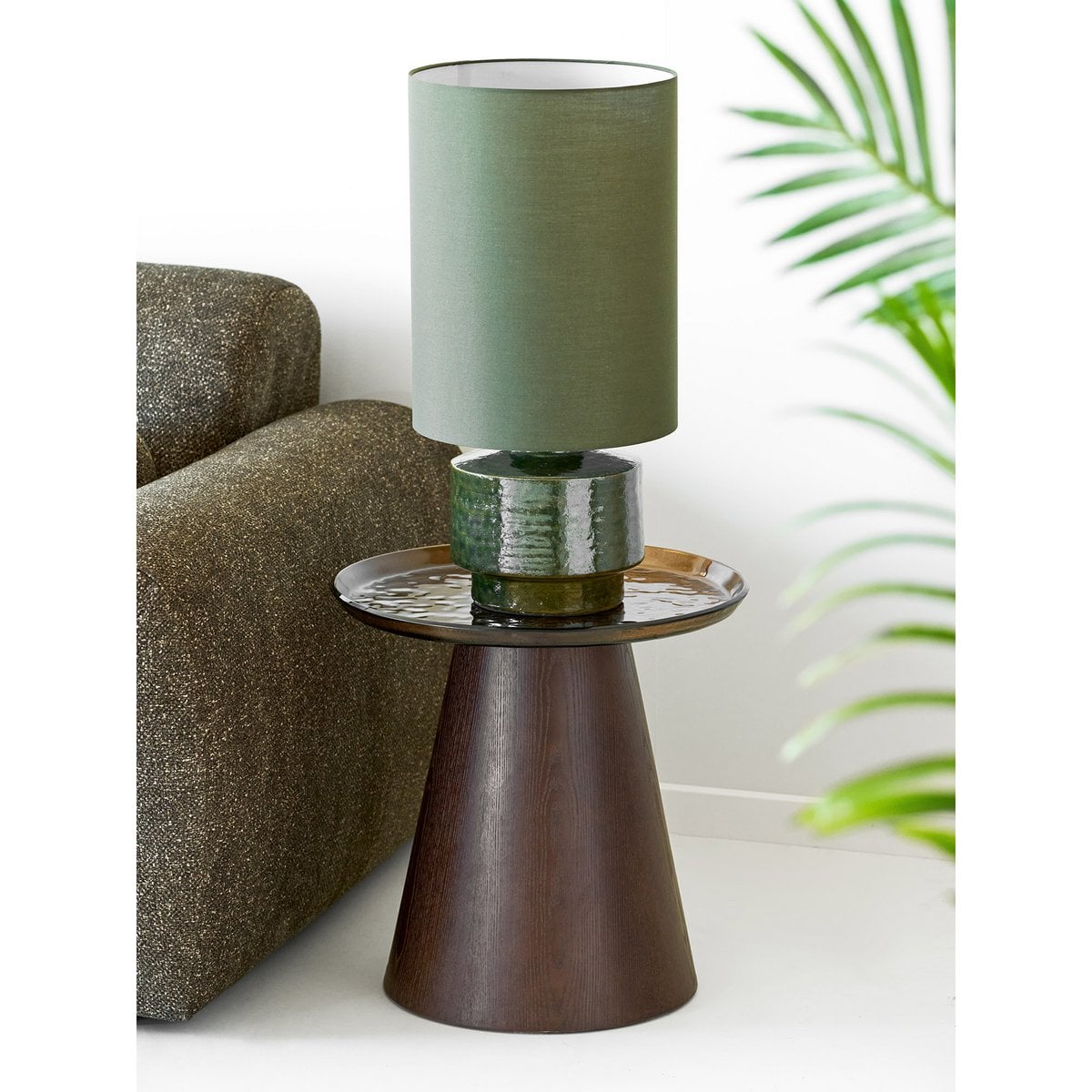 Table d’appoint Orvieto marron en placage frêne et verre – Ø 50 × 48 cm