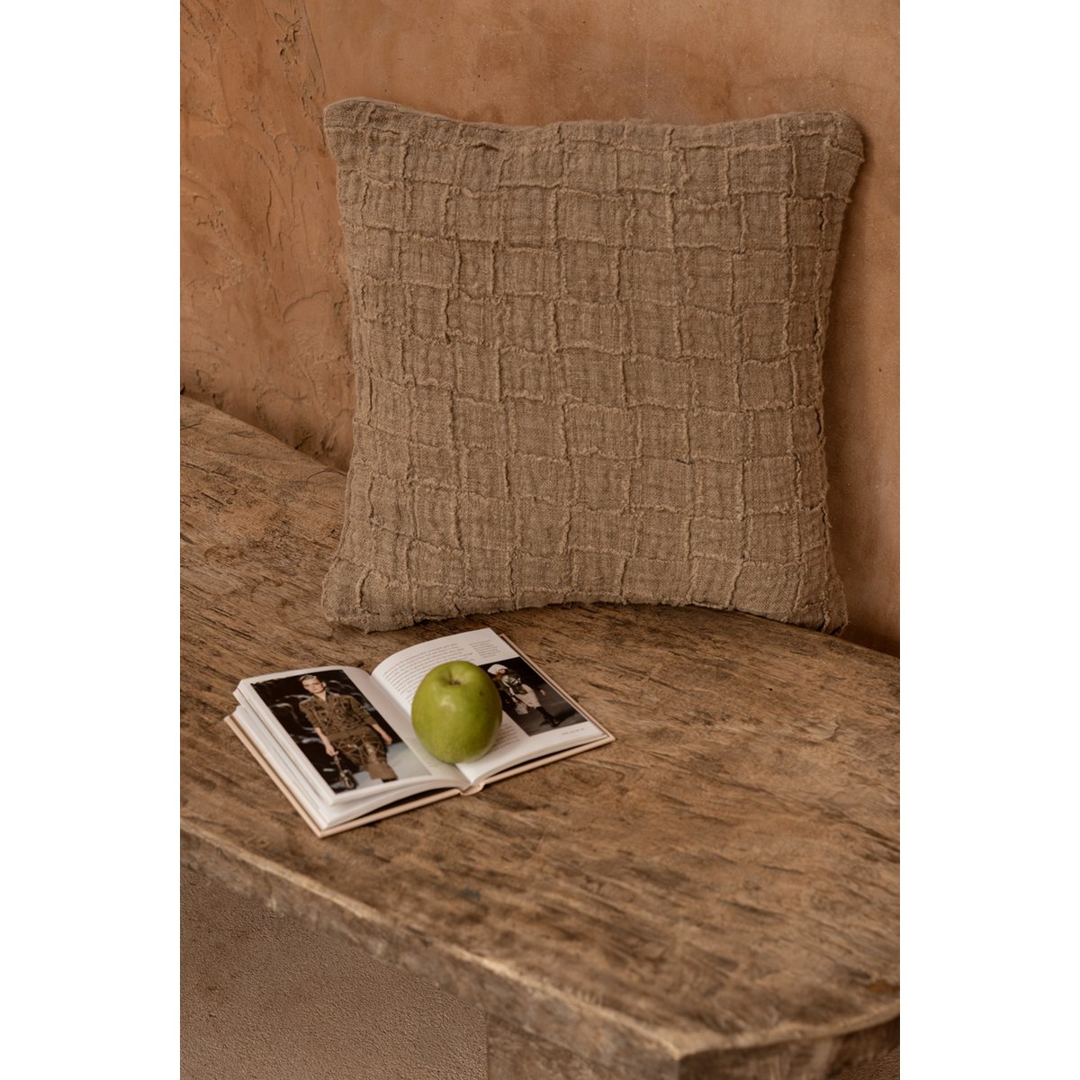 Housse de coussin en lin motif damier – Naturel – 50×50cm | Bazar Bizar