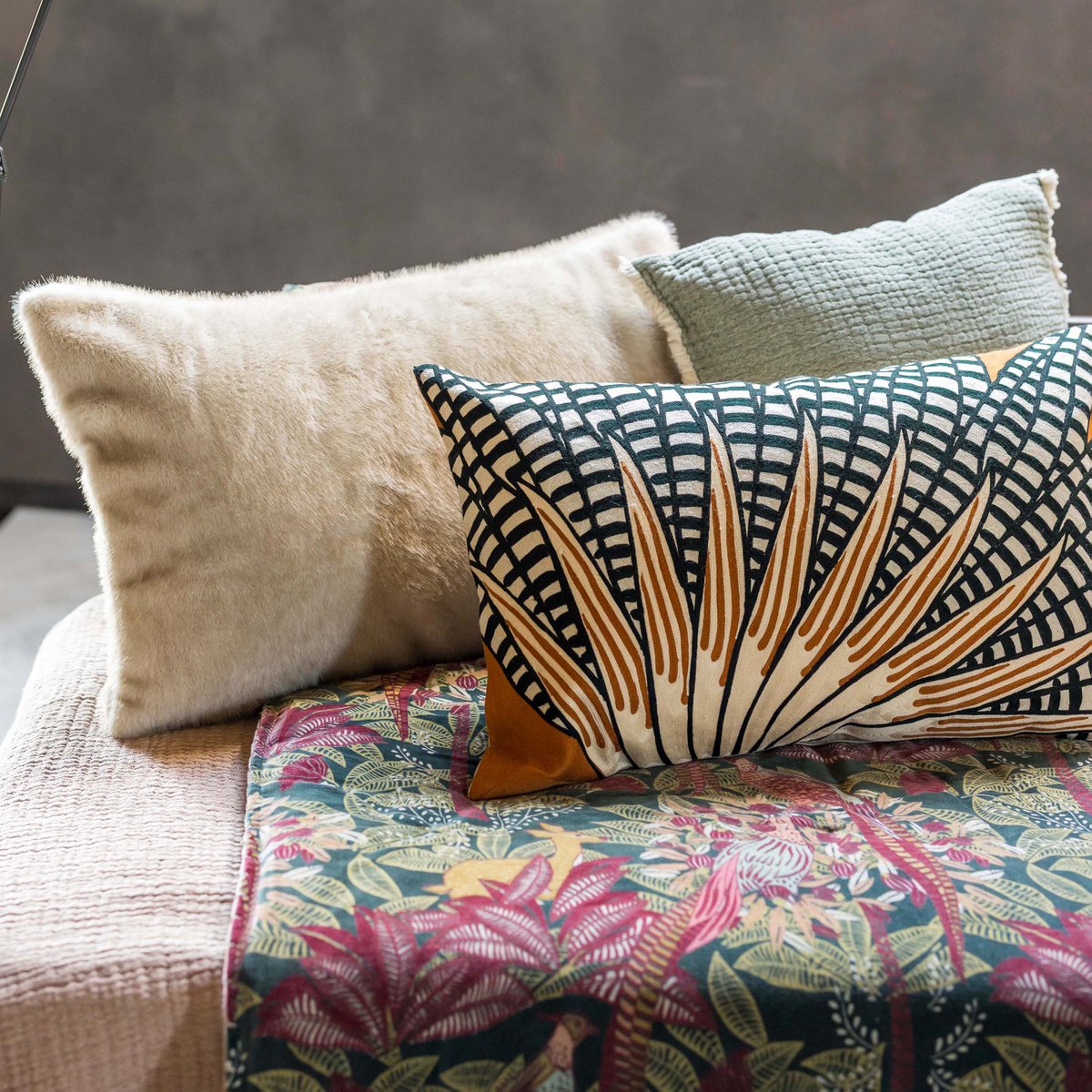 Coussin brodé Ewan Cuivre 40 x 65