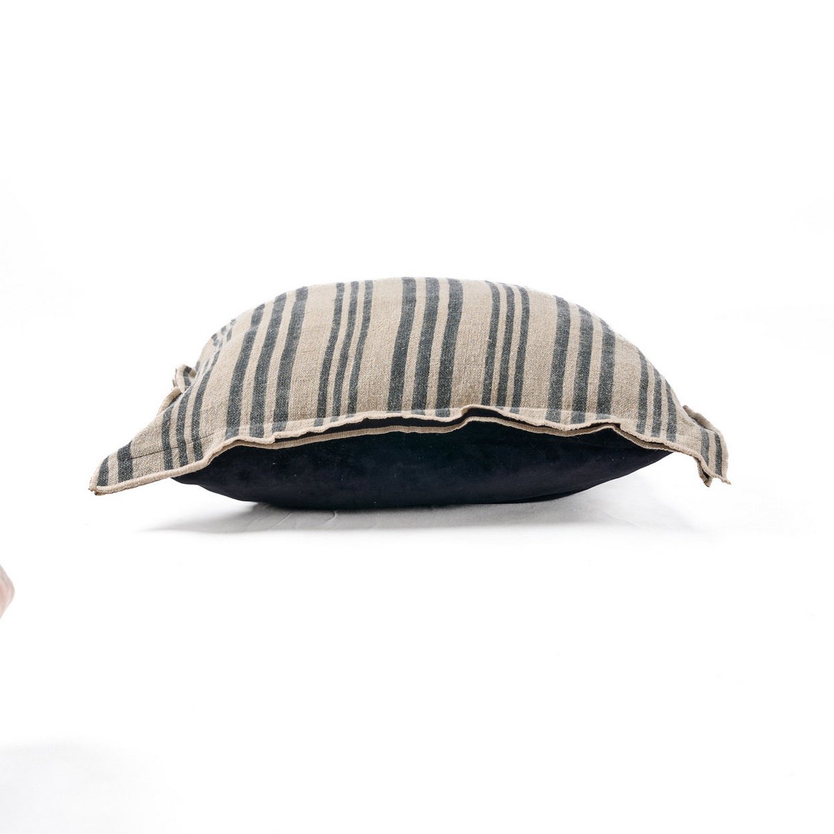 Housse de Coussin The Nordic Stripe - Noir Naturel - 50x50