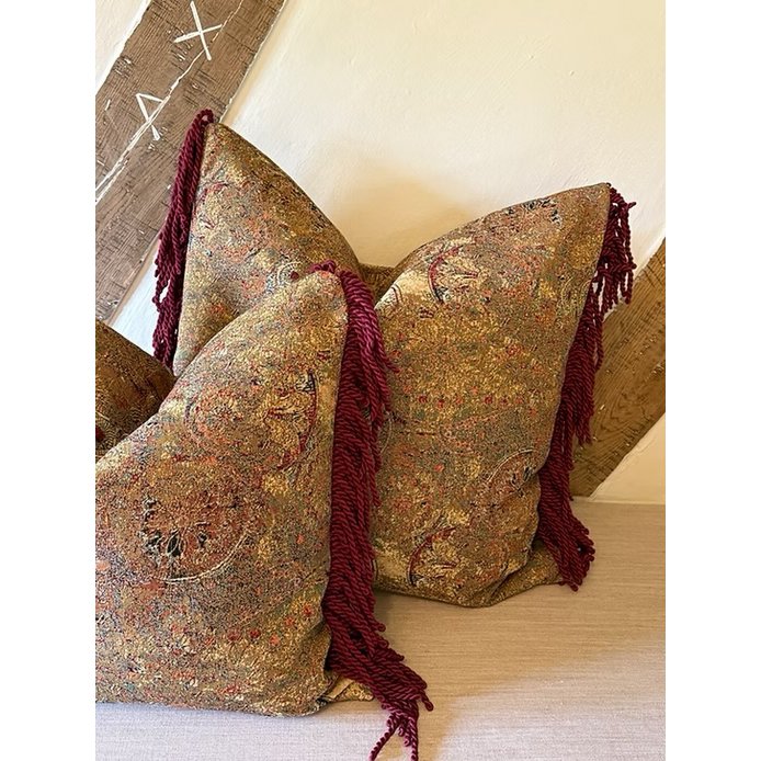 Coussin décoratif fait main Abby 60x60