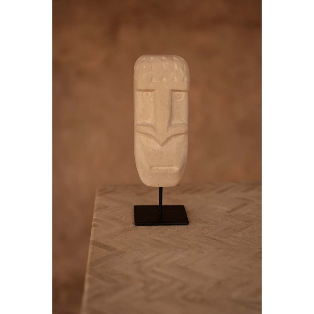 Statue Sumba Stone sur Support - Grès Sculpté
