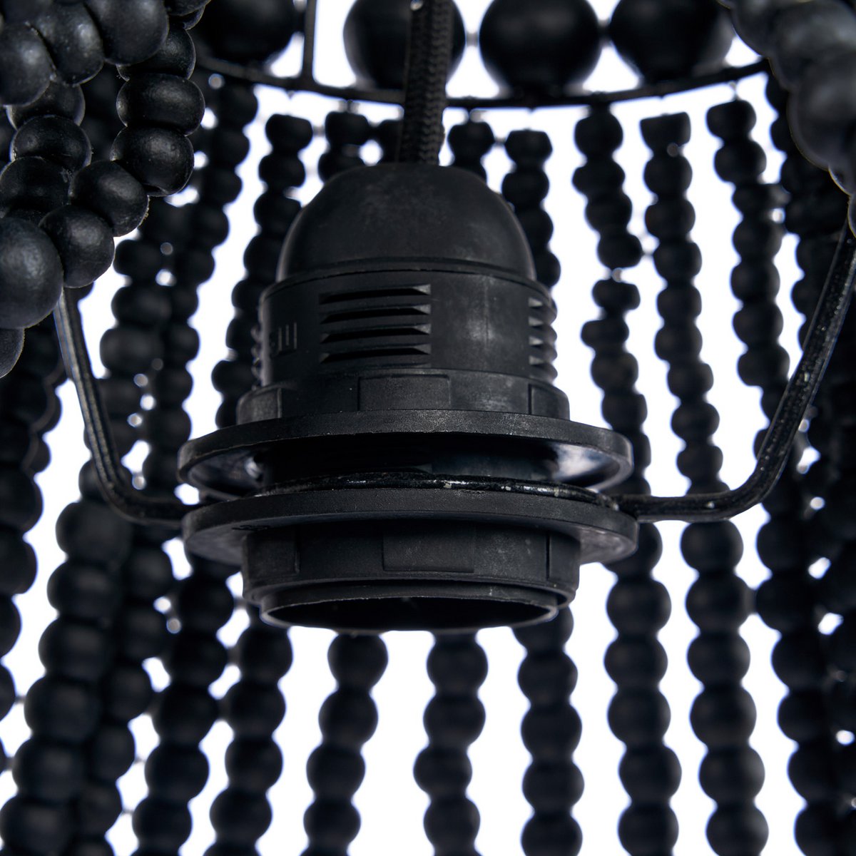 Lustre en perles de bois Teardrop – Noir – M | Bazar Bizar