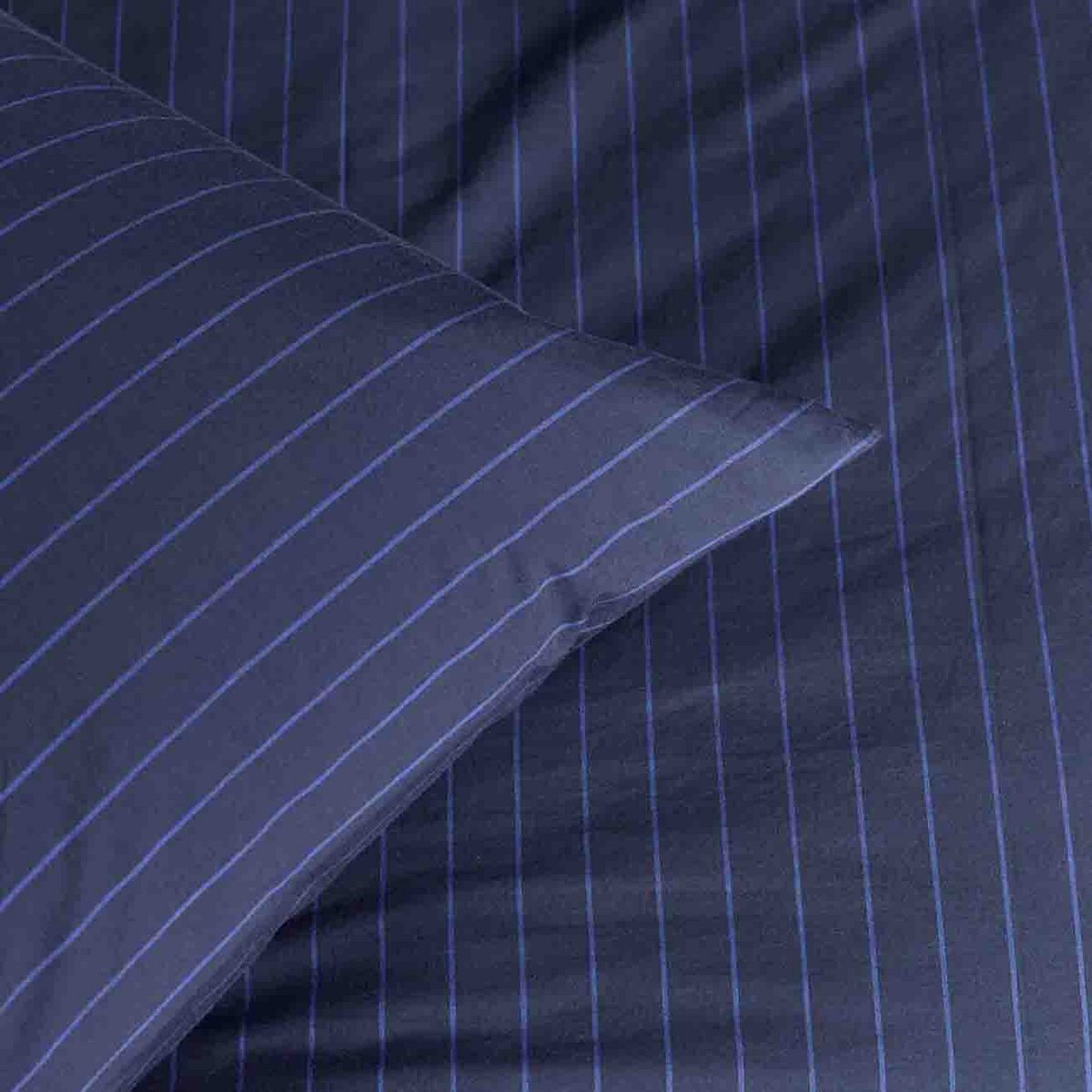 Line Blue – Taie d'Oreiller – 65x65