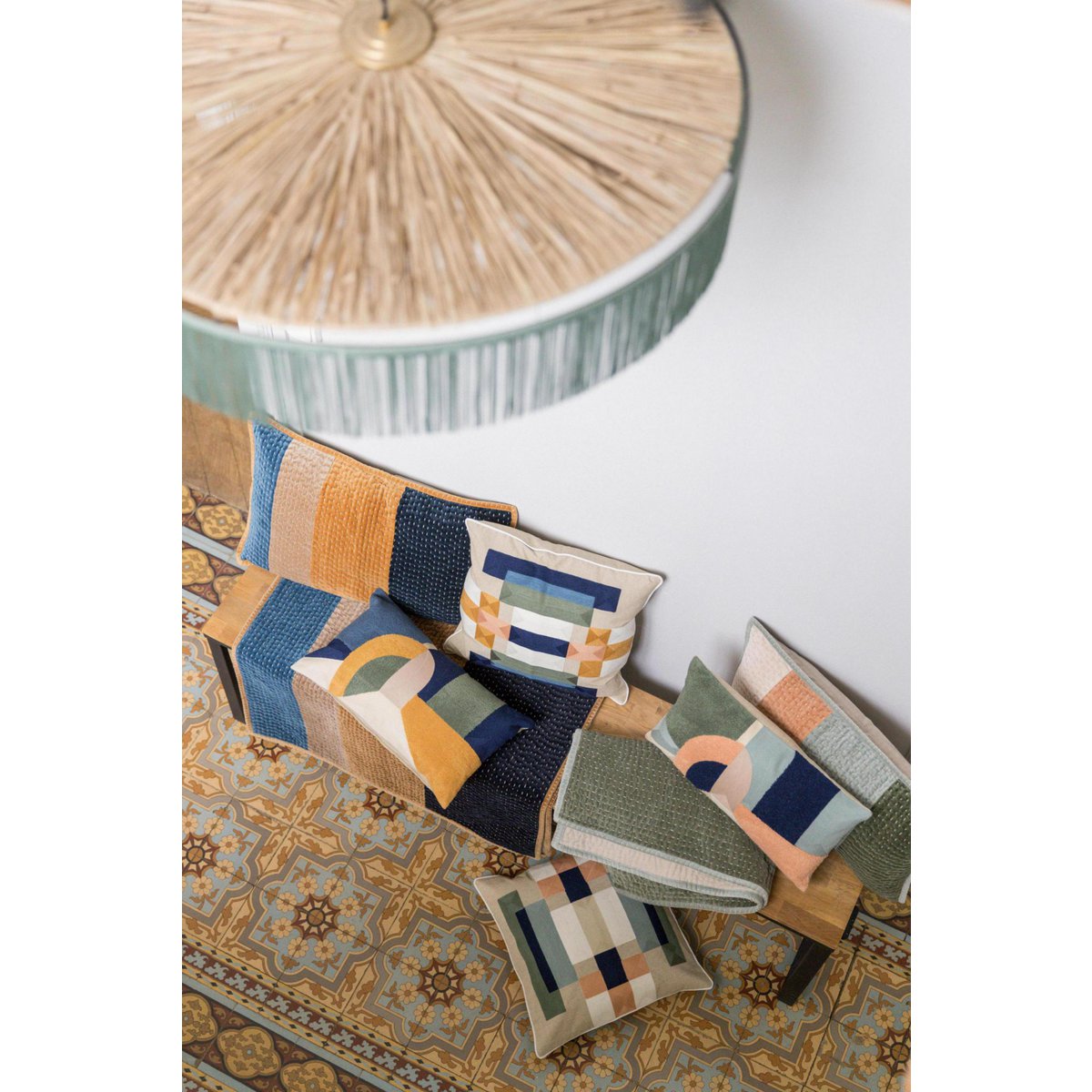 Coussin Elise patchs Cobalt 40 x 65